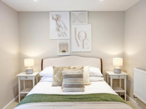 Roseland Apartment 2